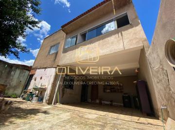 Casa · 210m² · 5 Quartos · 2 Vagas · Casa à venda no bairro Constantino - Patrocínio/MG