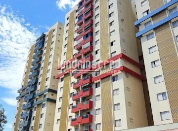 011761571201555.jpg · Apartamento no Edifício Torres Brasil com 3 dormitórios (1 suíte), sacada, 2 vagas de garagem e 92m²
