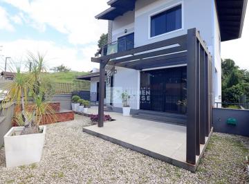 Casa · 345m² · 4 Quartos · 4 Vagas · Ampla casa semi mobiliada no bairro Salto do Norte!