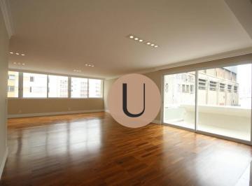 12bc7a173d281e87ab0d3dfcc5c1957e011f1ce8 · Apartamento espaçoso com 210m², 3 dormitórios (1 suíte com closet), living com terraço, cozinha gour