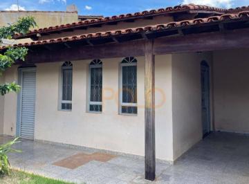 ed51800728fd22163709aaf125d81649524531e2 · Casa à venda no bairro Cidade Jardim em Uberlândia