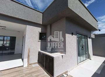 156dcdee57b64ed20a11eb4ea44808b2f9dba5b5 · Casa com 3 quartos à venda, 129 m² por R$ 790.000 - Itaipuaçu - Maricá/RJ