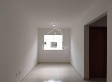 Apartamento en Aluguel de 2 quartos Felícia · Aluga-se apartamento de 2/4 no Condomínio Riverside