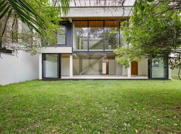 Casa · 410m² · 4 Quartos · 4 Vagas · Condomínio com 4 quartos à venda em Jardim cordeiro - SP