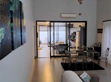 Casa · 164m² · 3 Quartos · 4 Vagas · Condomínio com 3 quartos à venda em Reserva Imperial - SP