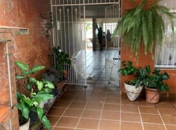 Casa · 182m² · 3 Quartos · 2 Vagas · Casa com 3 quartos à venda em Ayrosa - SP