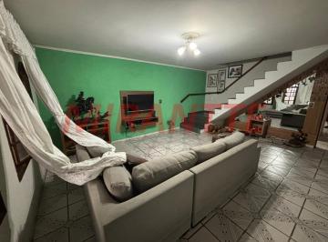 cfc688d67d87c98431f32905713a3572.jpg · Sobrado de 147m² com 3 quartos