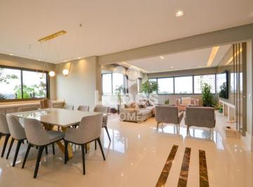 Apartamento de 4 quartos, Curitiba · Lindo Apartamento Residencial no Champagnat.