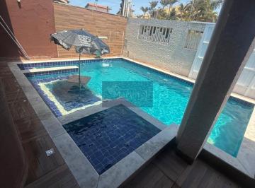 Foto 01 · Casa de luxo à venda em Itanhaém-SP, bairro Tupy: 4 quartos, 4 suítes, 2 salas, 6 banheiros, 4 vagas