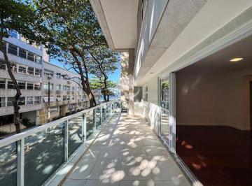 Apartamento · 199m² · 3 Quartos · 3 Vagas · Apartamento reformado, quadra da Praia,  Leblon  -  Rio de Janeiro