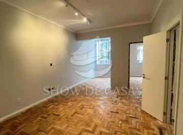 Apartamento · 75m² · 2 Quartos · Apartamento :  / Residencial / Ipanema