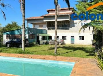 Foto 27 · Chácara com piscina e churraqueira à Venda em Jundiaí-SP, Bairro Caxambu: 3 Quartos, 3 Suítes, 1 Sal