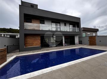 Casa de 4 quartos, São Paulo · LINDO SOBRADO EM CONDOMINIO FECHADO