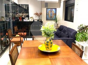 Apartamento de 1 quarto, São Paulo · Apartamento em Pinheiros a 50m do metro