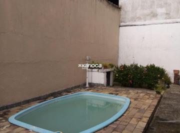 Casa 360m² Venda Taquara · Ampla casa de 160m na Taquara, com 3 quartos, 4 banheiros e 4 vagas de garagem espaço, conforto e p