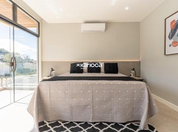 Casa · 180m² · 4 Quartos · 3 Vagas · Vargem Pequena Tangarás Casa duplex 1ª locação 4 Quartos 3 suítes e 2 vagas de garagem.