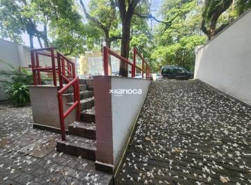 Comercial 480m² Aluguel Barra Olímpica · Prédio super bem localizado com estrutura de gravação  no Coração da Barra Olímpica e de fácil acess