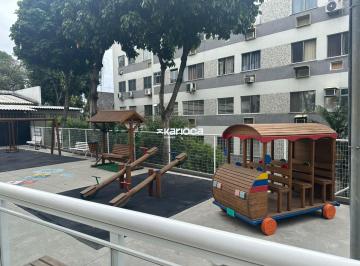 Este charmoso apartamento localizado na Freguesia possui 60m e é composto por 2 · Apartamento de 2 quartos com 60m2 na Freguesia