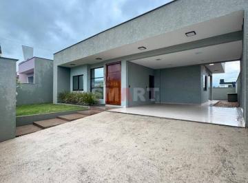 Casa · 135m² · 3 Quartos · 2 Vagas · Casa com 01 Suíte + 02 Quartos e Amplo Terreno à Venda