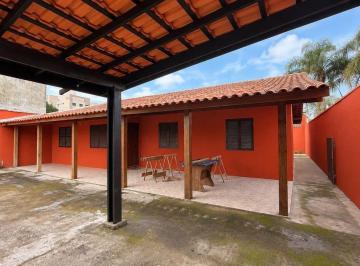 Casa · 189m² · 3 Quartos · 2 Vagas · Casa 03 quartos (01 suíte) espaçosa a 130 metros da praia no Balneário Praia dos Veleiros em Itapoá