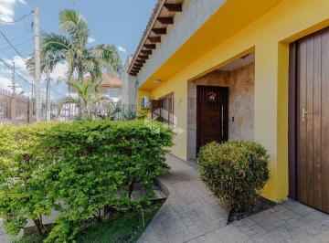 Casa com 3 dormitórios no Vila Ipiranga (30) · Casa com piscina, Vila Ipiranga