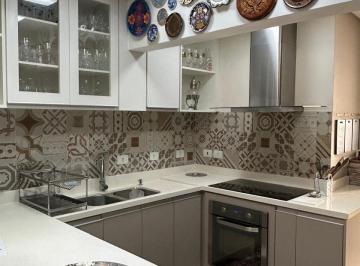c04c5885-98a6-4064-af32-adbe839ea95e · Elegante apartamento para venda em Pinheiros com 3 quartos, sendo 1 suíte, 180m²