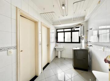 IMG_20260619_062406_000.jpeg · Funcional apartamento para venda em Aclimação com 3 quartos, sendo 2 suítes, 226m² - remaxfront#HFMR