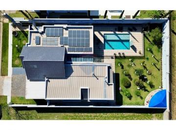 Casa · 415m² · 4 Quartos · 6 Vagas · Casa no Condomínio Solar do Bosque