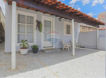 Casa · 172m² · 3 Quartos · 4 Vagas · Terreno com duas casas à venda em Vila Barão, Sorocaba