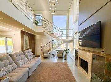 Casa · 175m² · 3 Quartos · 4 Vagas · Casa com Piscina À VENDA 3 dormitórios Condomínio Reservas do Lago Nova Santa Rita RS