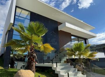 Casa · 419m² · 3 Quartos · 3 Vagas · Casa à venda no bairro São Simão - Criciúma/SC