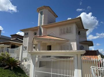 Casa · 436m² · 3 Quartos · 2 Vagas · Casa à venda no bairro Comerciário - Criciúma/SC