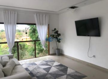 imovel_472_5492.jpg · Ímóvel tipo chalé todo reformado, com 4 quartos, 2 suítes, linda vista, muita natureza, em condomíni