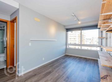 https:__pui.loft.com.br_listings_2dd630ce-5657-4ae5-859e-6a2894b672d3_photos_3aa6f219?preset=desktop · Apartamento à venda em Cidade Baixa com 43 m², 1 quarto, 1 vaga