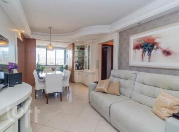 https:__pui.loft.com.br_listings_06b4bcc3-03e2-4157-9d02-c0d13bbc541c_photos_8e8a15e7?preset=desktop · Apartamento à venda em Cidade Baixa com 71 m², 2 quartos, 1 suíte, 1 vaga