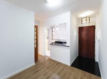 Apartamento · 43m² · 1 Quarto · Apartamento  1 dormitório cozinha americana reformado no Bom FIm