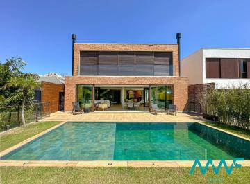 Casa · 525m² · 6 Quartos · 6 Vagas · Residencial Alphasítio - Mobiliada e Integrada a Natureza!!!