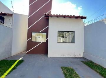 Casa · 70m² · 1 Quarto · 2 Vagas · Casa Térrea com 02 Quartos à Venda no Bairro Pioneiros
