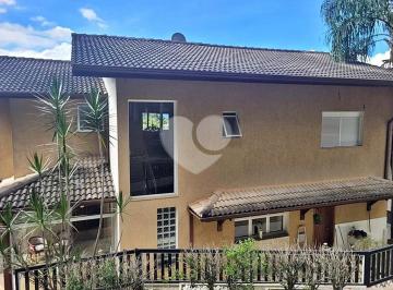 Casa · 325m² · 3 Quartos · 4 Vagas · Condomínio com 3 quartos à venda em Roseira - SP