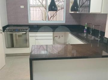 Casa · 185m² · 3 Quartos · 2 Vagas · Sobrado com 3 quartos à venda em Mirandópolis - SP
