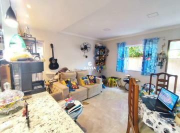 Casa · 98m² · 2 Quartos · 2 Vagas · Sobrado à venda no Marapé em Santos.