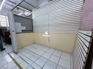 Comercial · 80m² · Loja para aluguel no Centro em São Vicente.