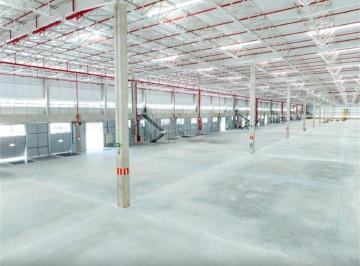 Comercial · 2064m² · 10 Vagas · Galpão à venda em Batistini - SP
