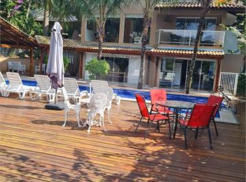 Casa · 650m² · 5 Quartos · 7 Vagas · Sobrado com 5 quartos à venda em Roseira - SP