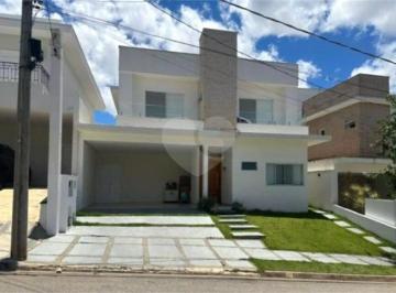 Casa · 210m² · 3 Quartos · 4 Vagas · Condomínio com 3 quartos à venda em Jardim do paço - SP