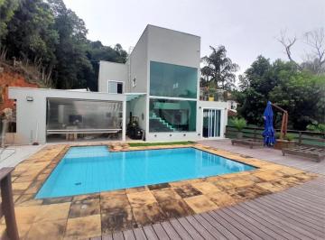 Casa · 250m² · 3 Quartos · 6 Vagas · Condomínio com 3 quartos à venda em Caraguatá - SP