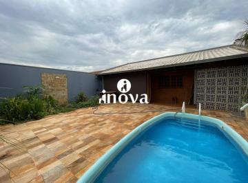 Casa · 195m² · 2 Quartos · 3 Vagas · Casa a venda, bairro Monte Castelo 