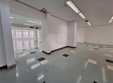 Comercial · 400m² · Lajes Corporativas à venda em Centro - SP