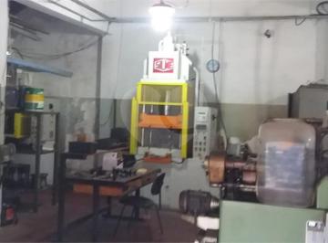 Comercial · 478m² · 2 Vagas · Galpão à venda em Sacomã - SP