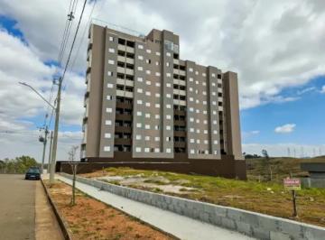 FACHADA LATERAL · Apartamento à venda na zona Oeste de Poços de Caldas